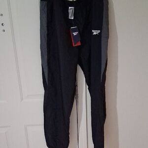 Reebok Men's Black and Gray Joggers